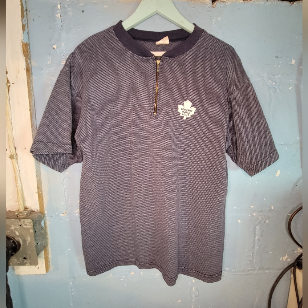 Men's vintage Toronto Maple Leafs 1/4 zip t-shirt size L
